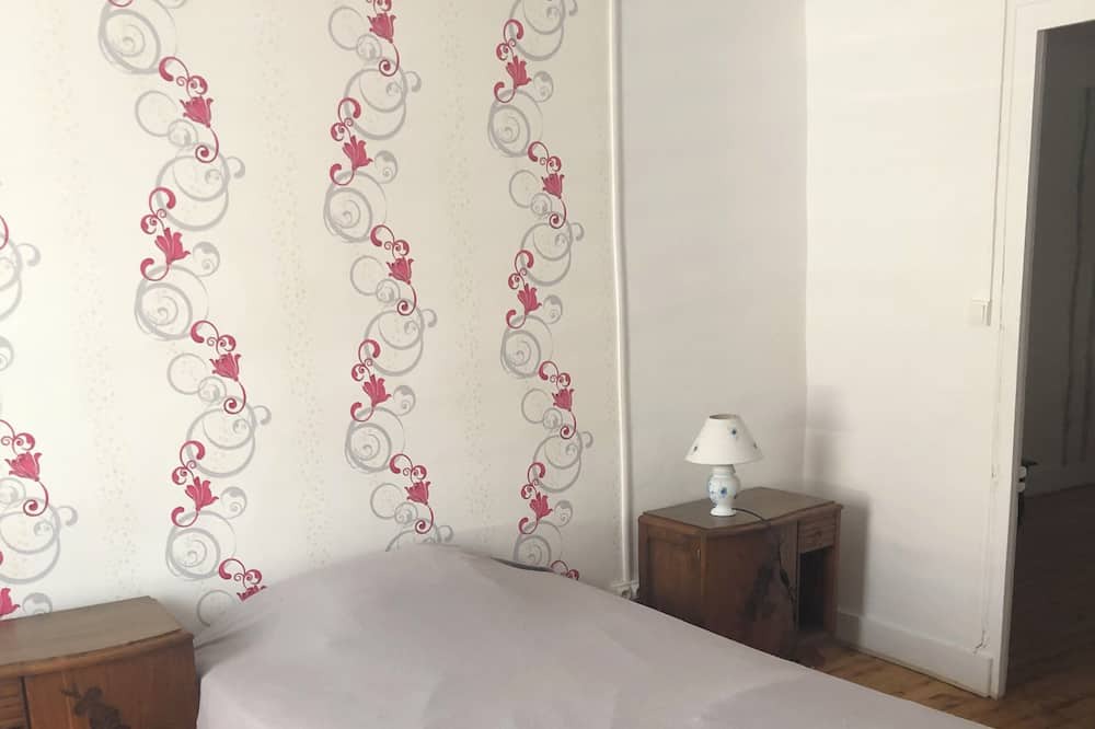 Photo of Bedroom in Cousance