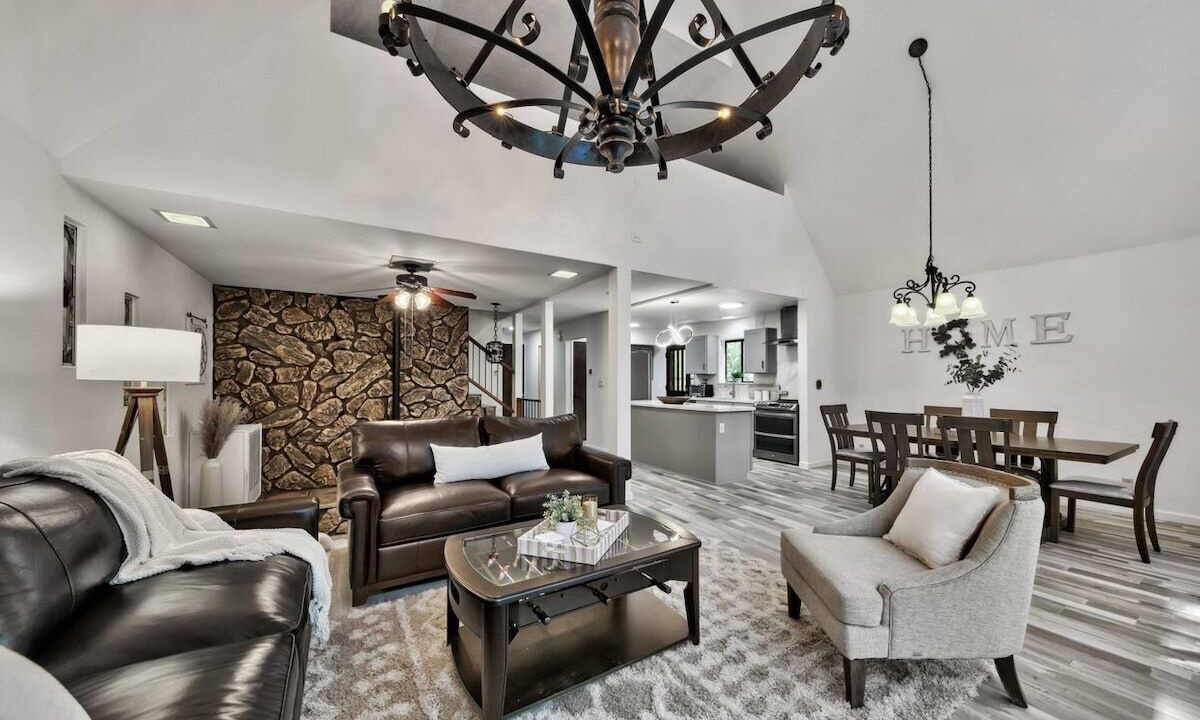Photo of Livingroom in Kyburz