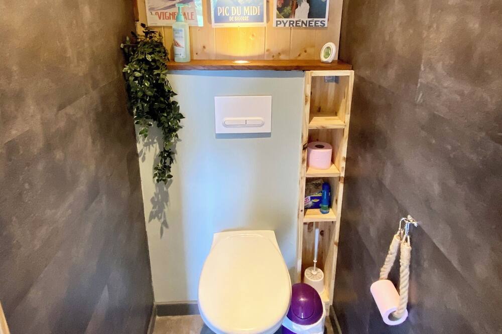 Photo of Bathroom in Ordizan