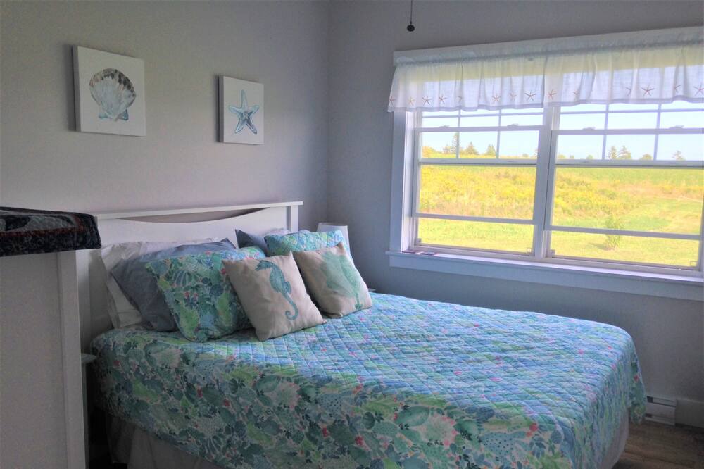 Photo of Bedroom in White Sands