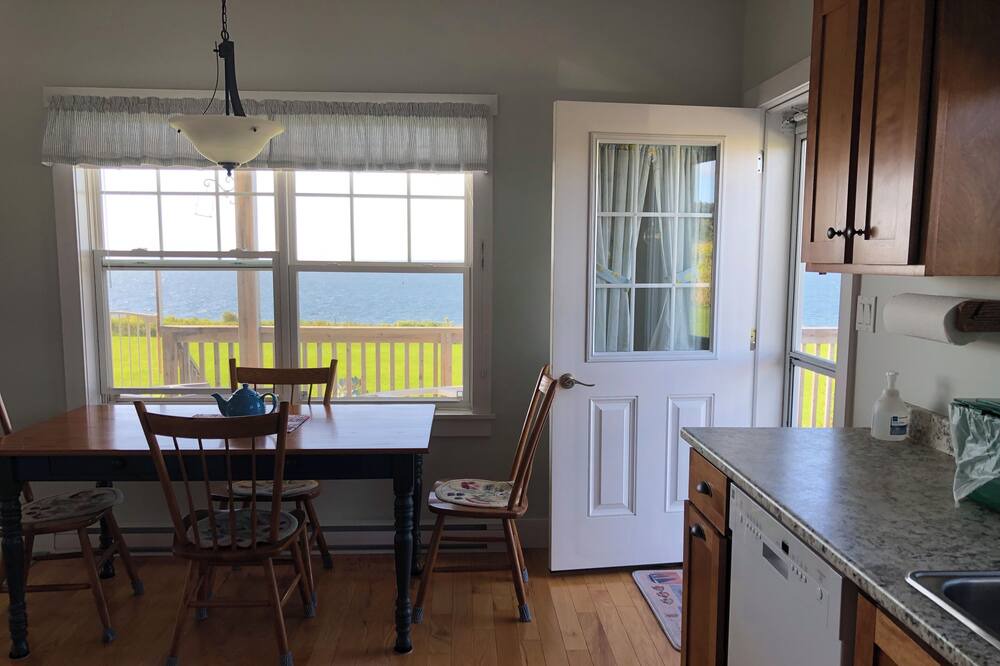 Photo of Kitchen in White Sands