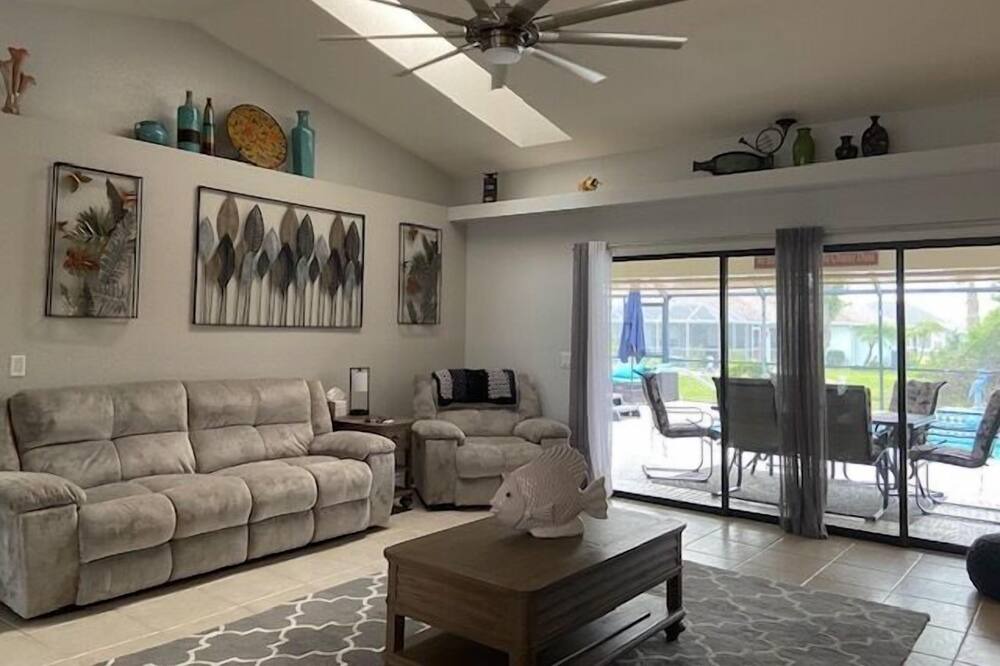 Photo of Bedroom in Deep Creek