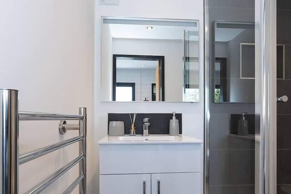 Photo of Others in Gumley