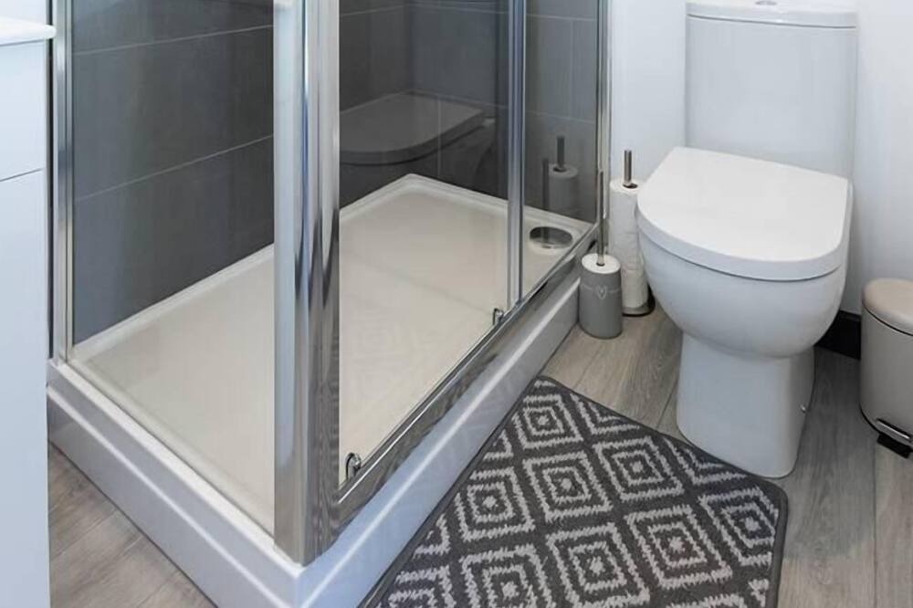 Photo of Others in Gumley