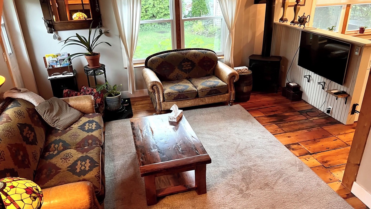 Photo of Livingroom in Guelph