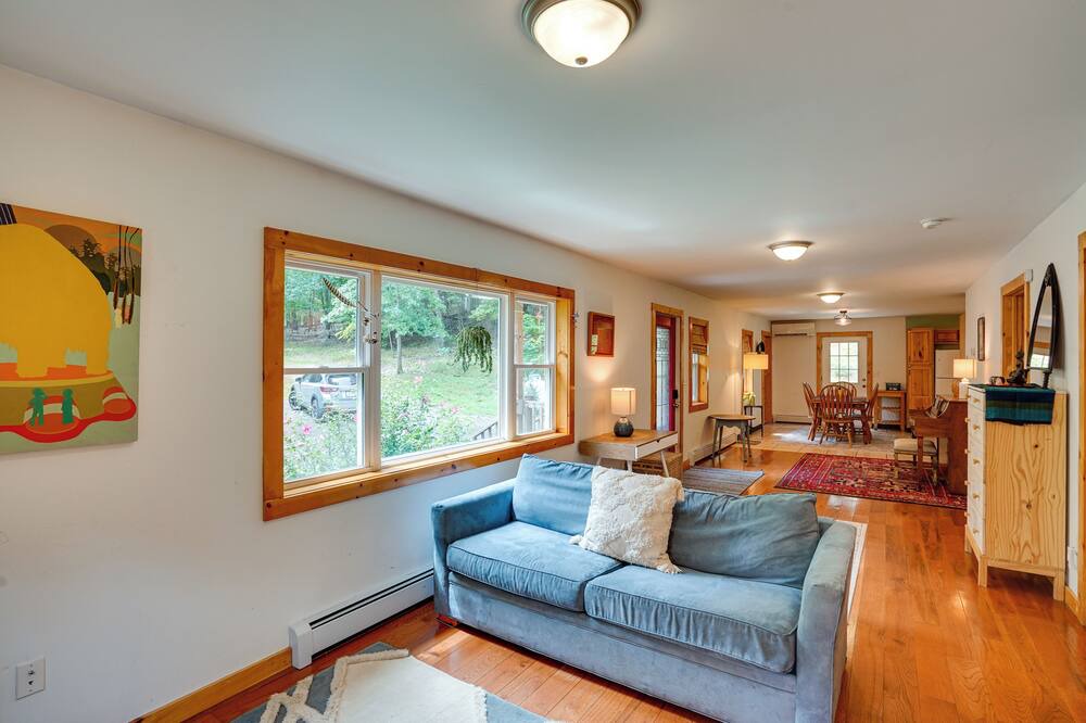 Photo of Livingroom in Mount Marion