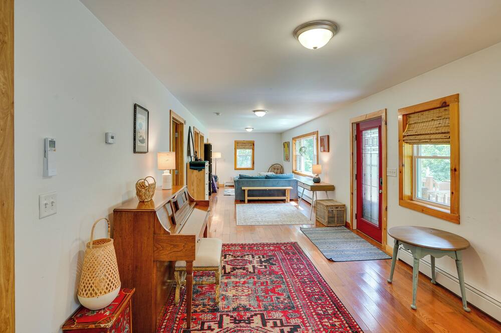 Photo of Others in Mount Marion