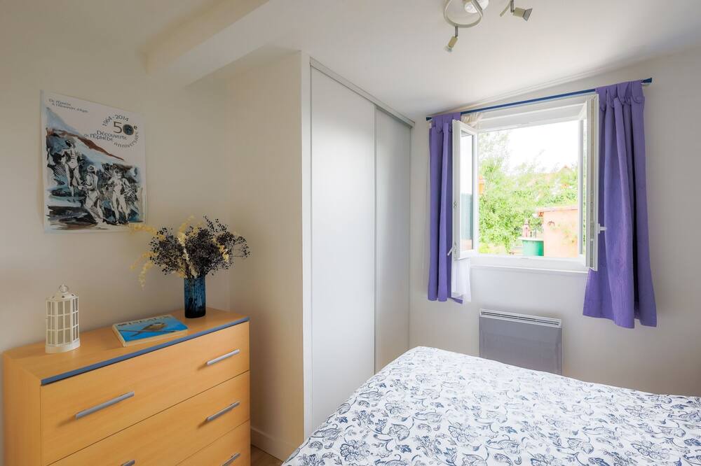 Photo of Bedroom in Montauban