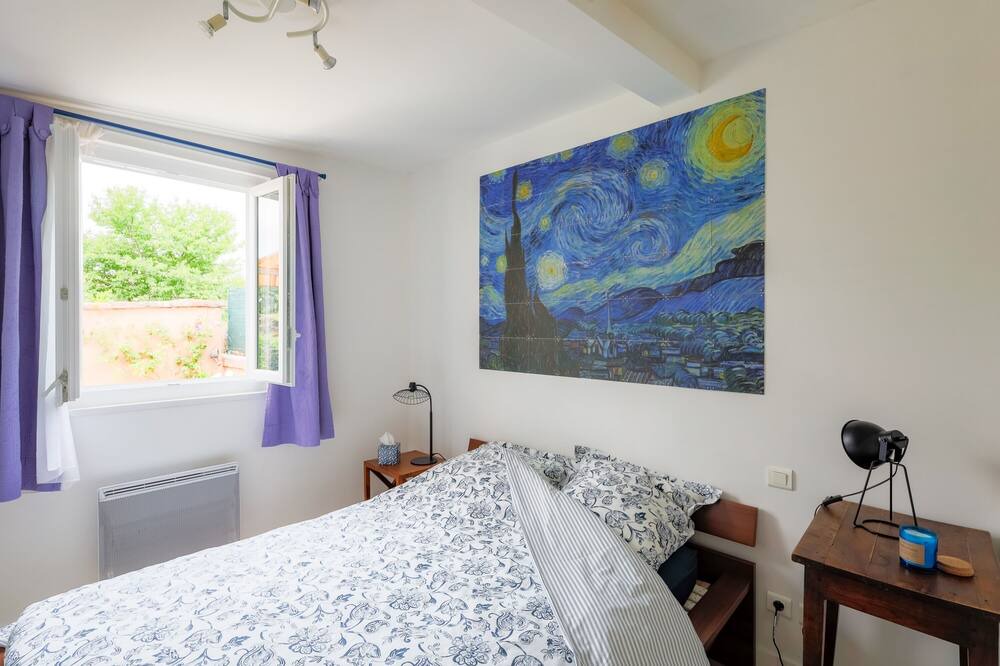 Photo of Bedroom in Montauban