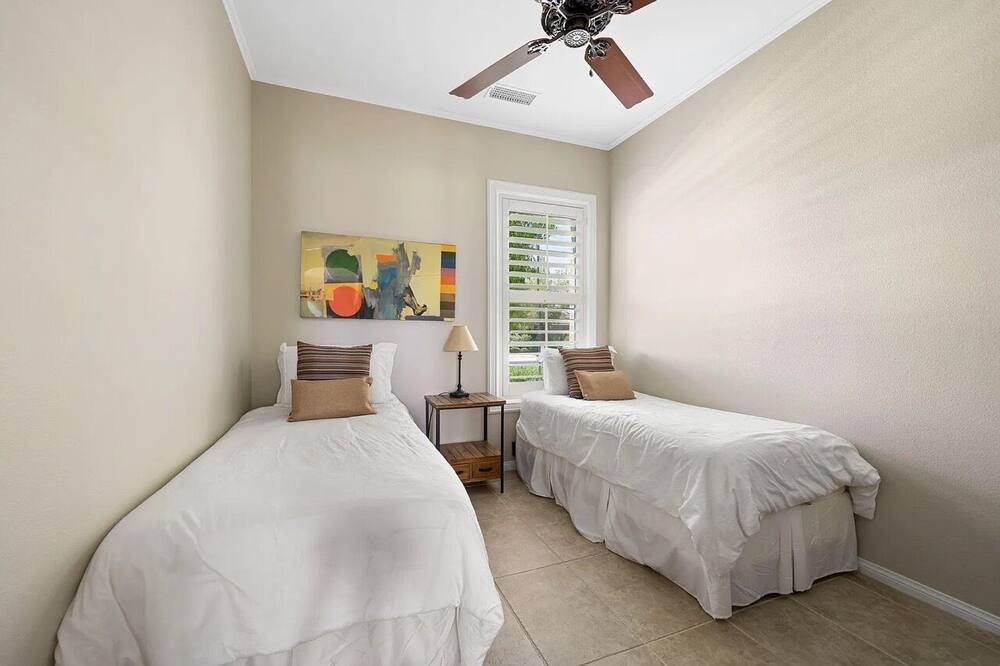 Photo of Bedroom in La Quinta