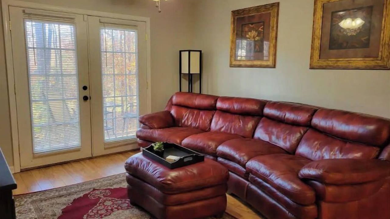 Photo of Livingroom in Greenwood