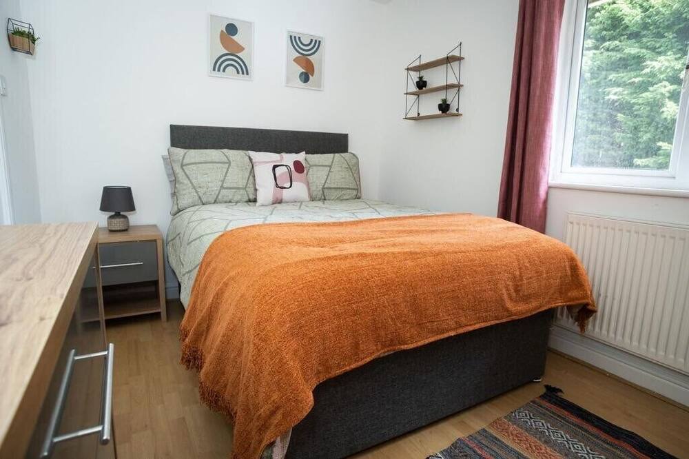 Photo of Bedroom in Haydock