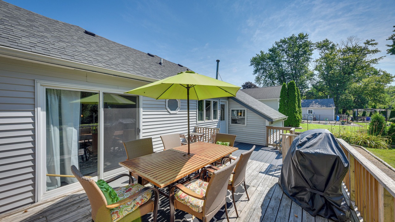 Photo of Outdoor in Salem Lakes