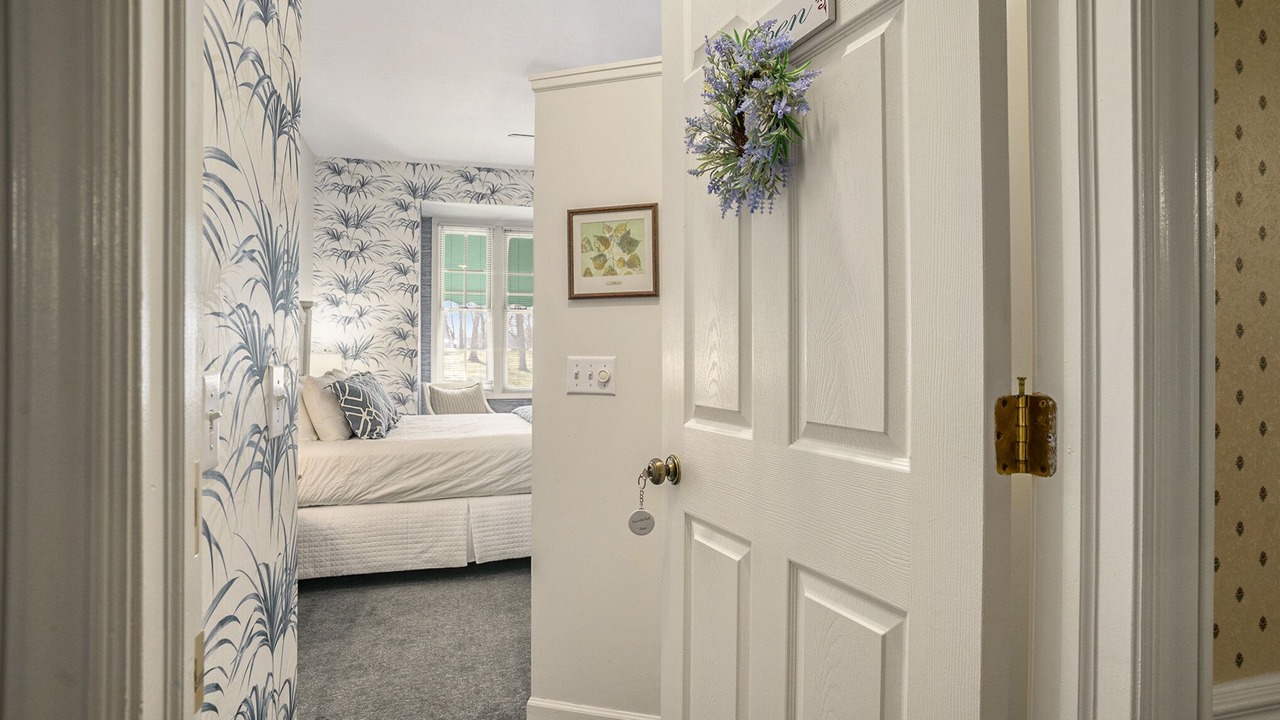 Photo of Bedroom in South Haven