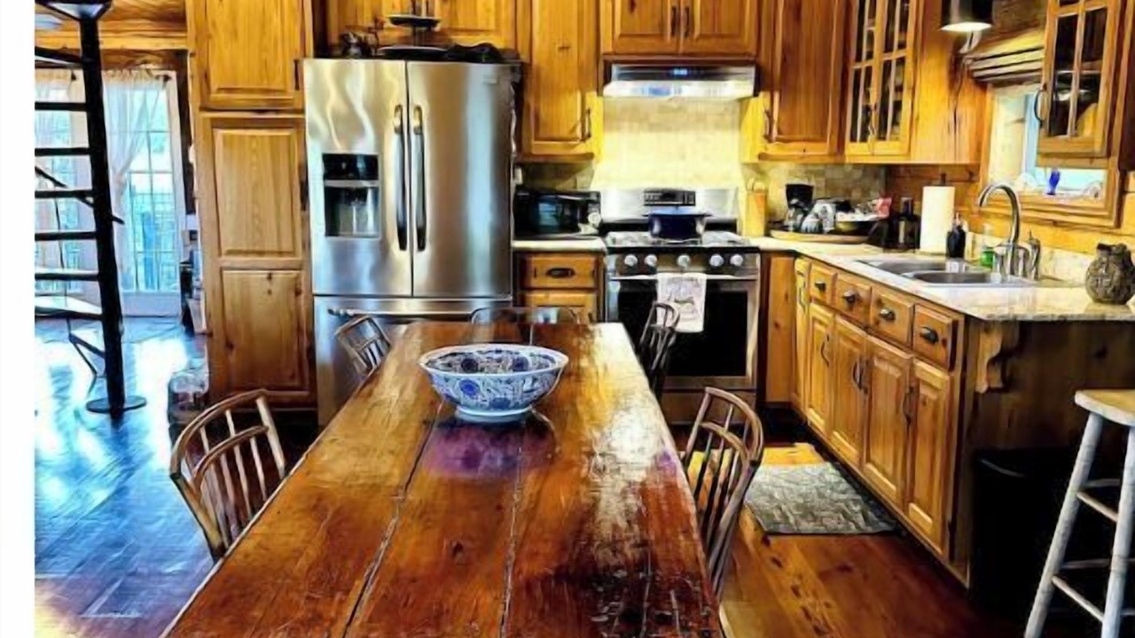 Photo of Kitchen in Lottie