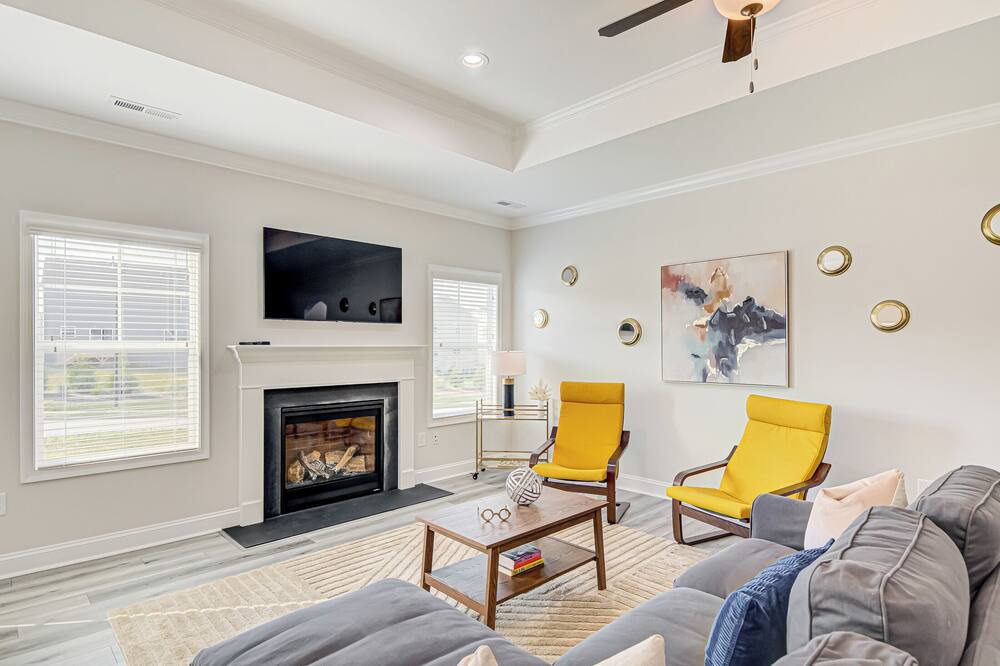 Photo of Livingroom in Whitsett