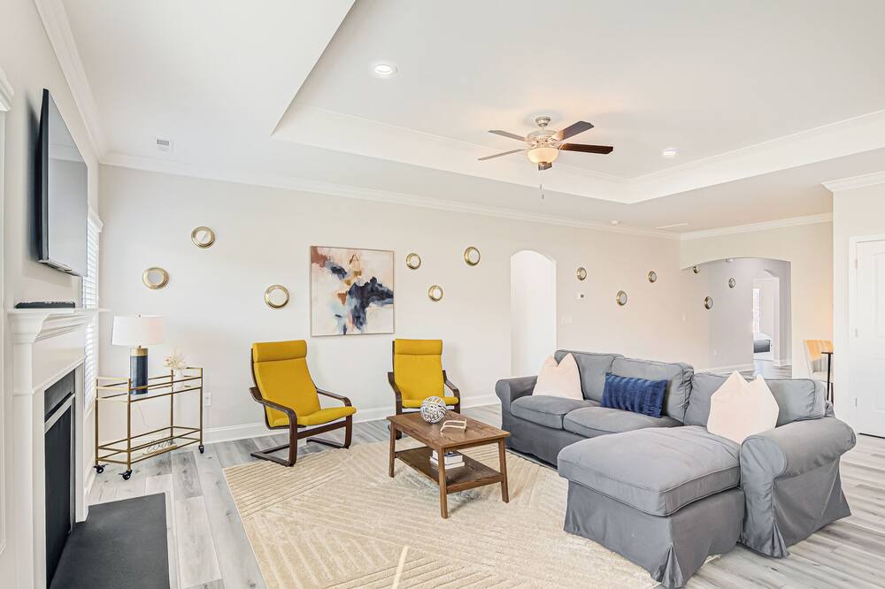 Photo of Livingroom in Whitsett