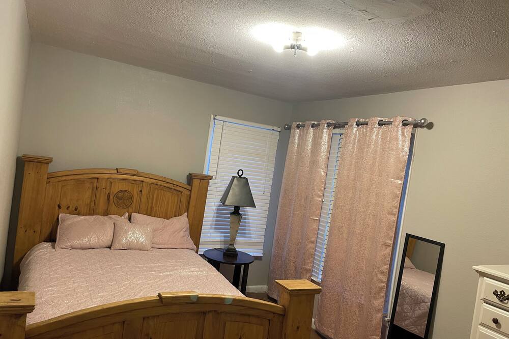 Photo of Bedroom in Vernon