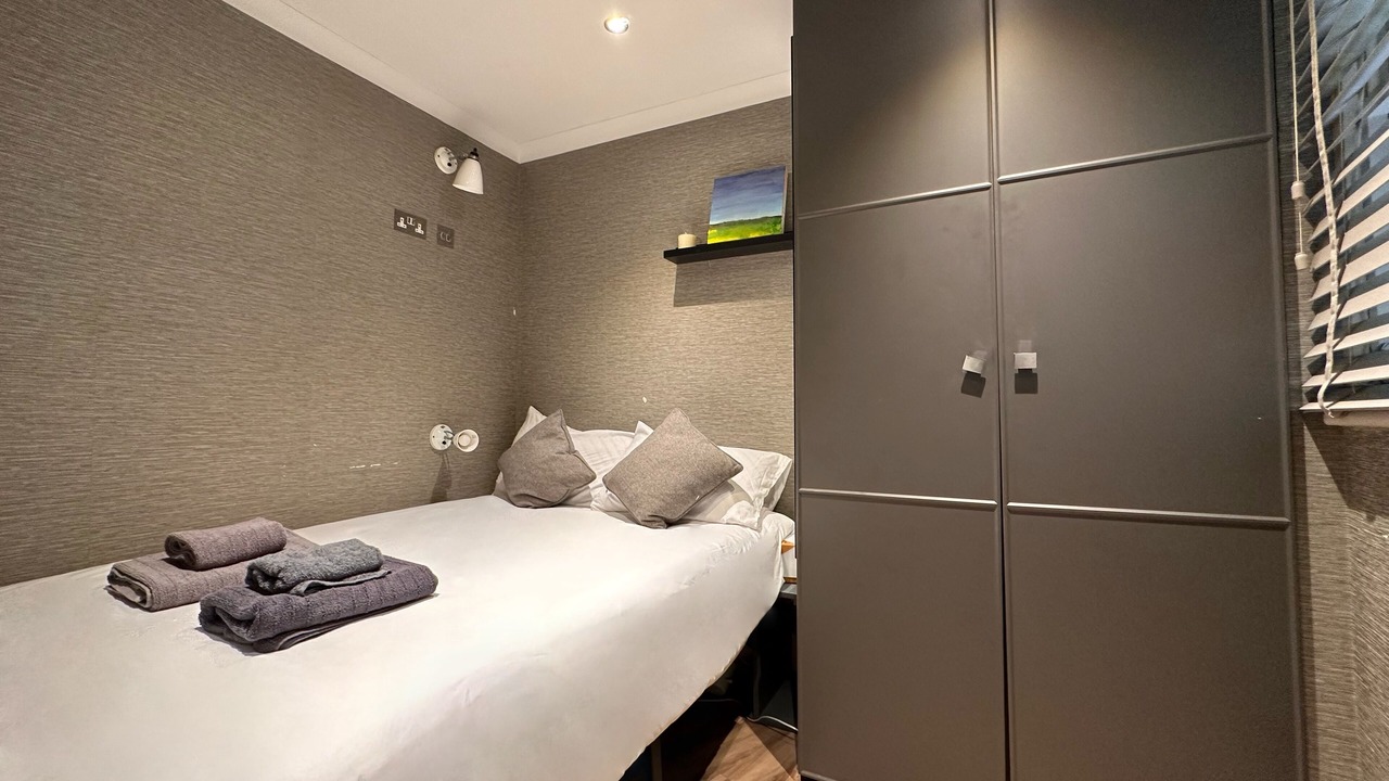 Photo of Others in Vincent Square