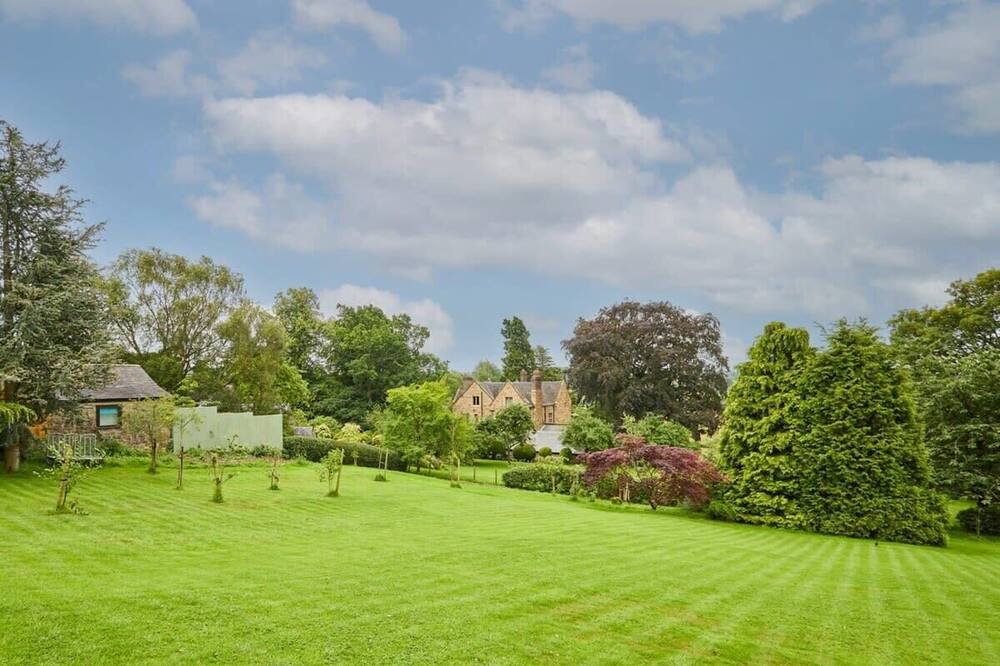 Photo of Others in Hognaston