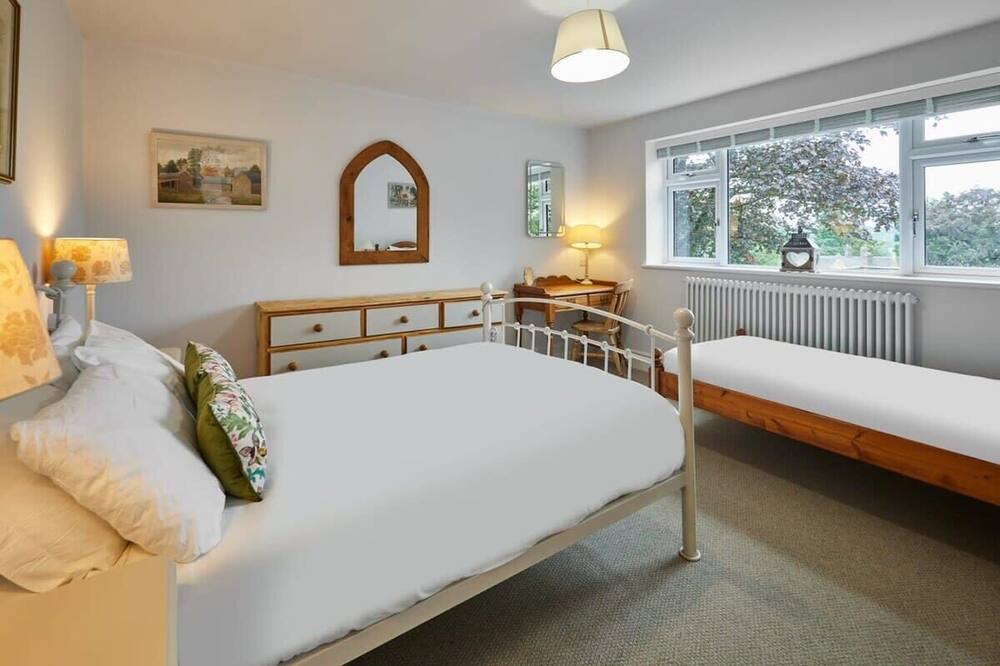 Photo of Others in Hognaston