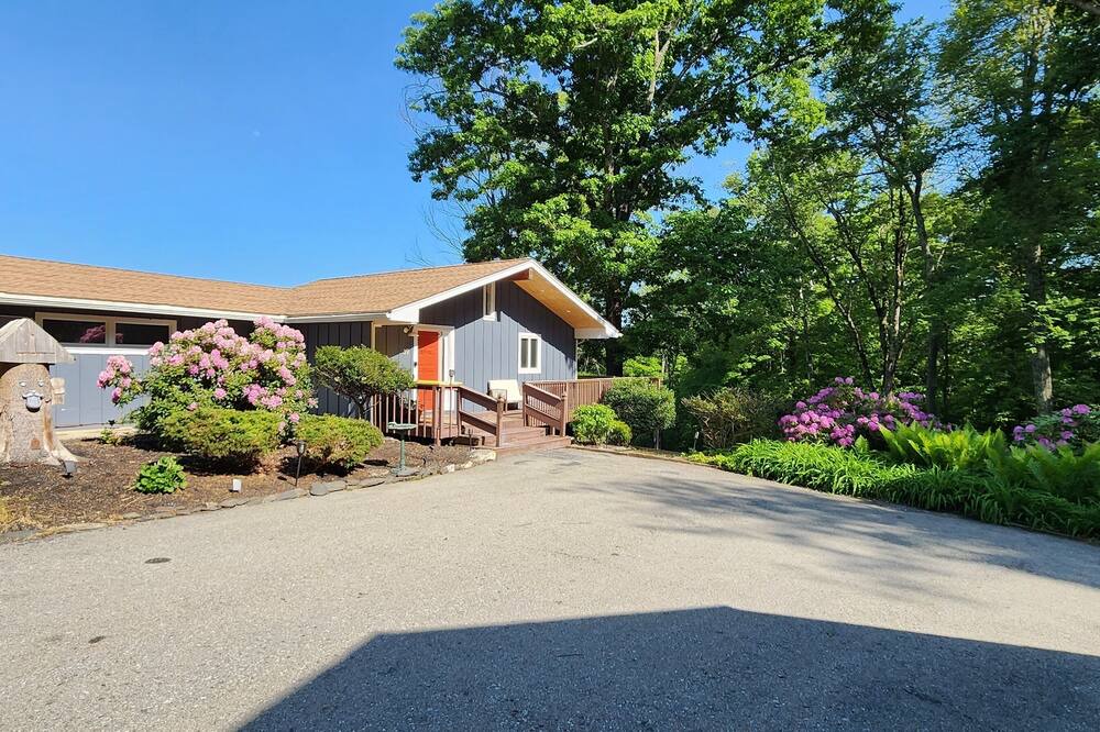 Photo of Outdoor in Millerton