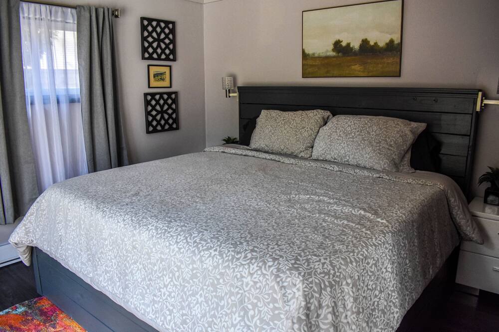 Photo of Bedroom in Remsen