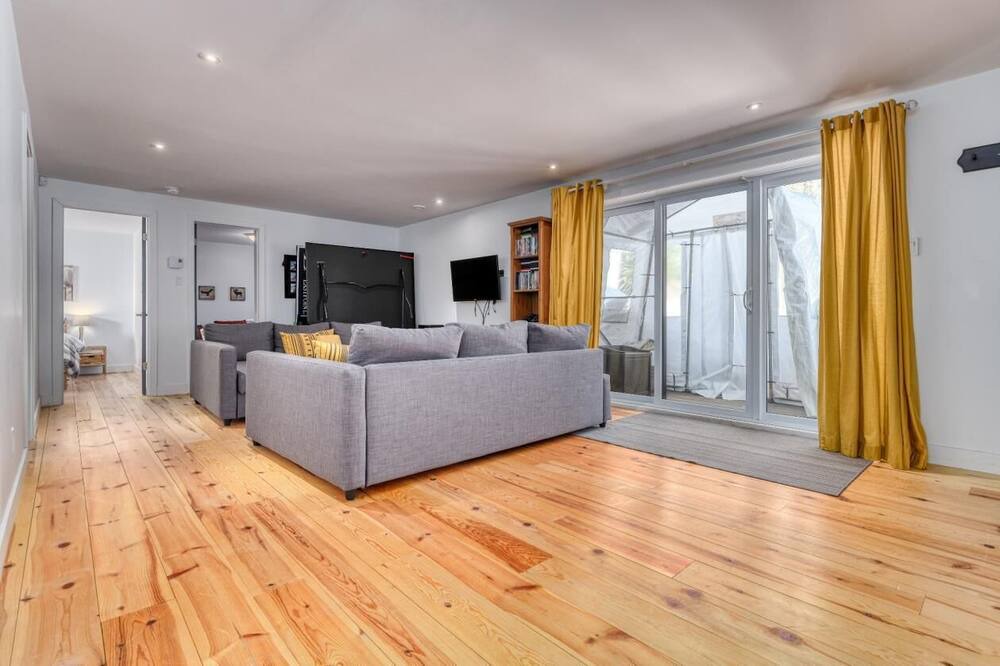 Photo of Livingroom in Sainte-Emelie-de-L'Energie