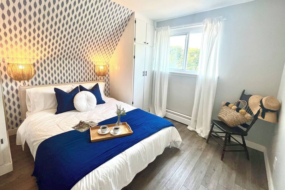 Photo of Bedroom in Port Dover
