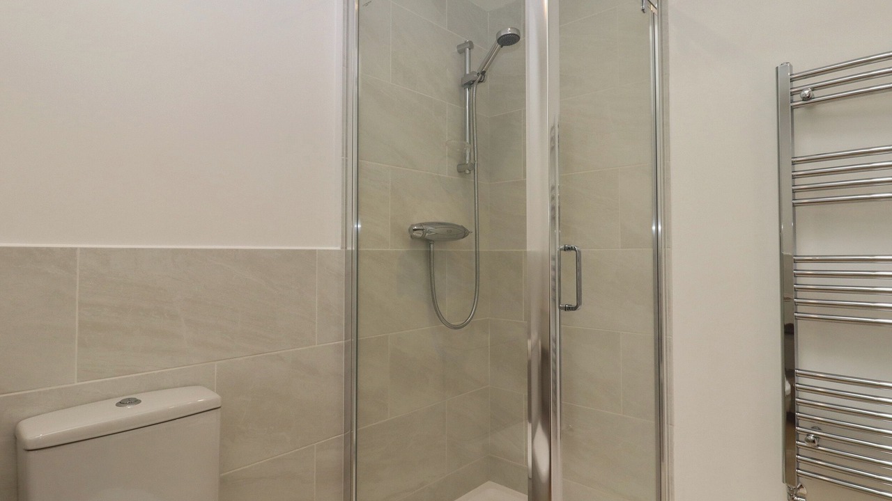 Photo of Bathroom in Edenbridge