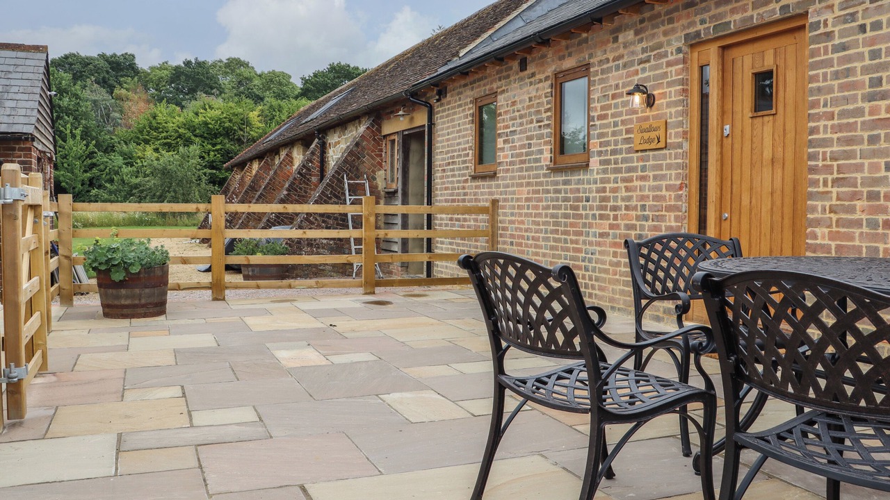 Photo of Patio Balcony in Edenbridge