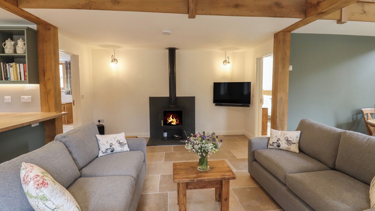 Photo of Livingroom in Edenbridge