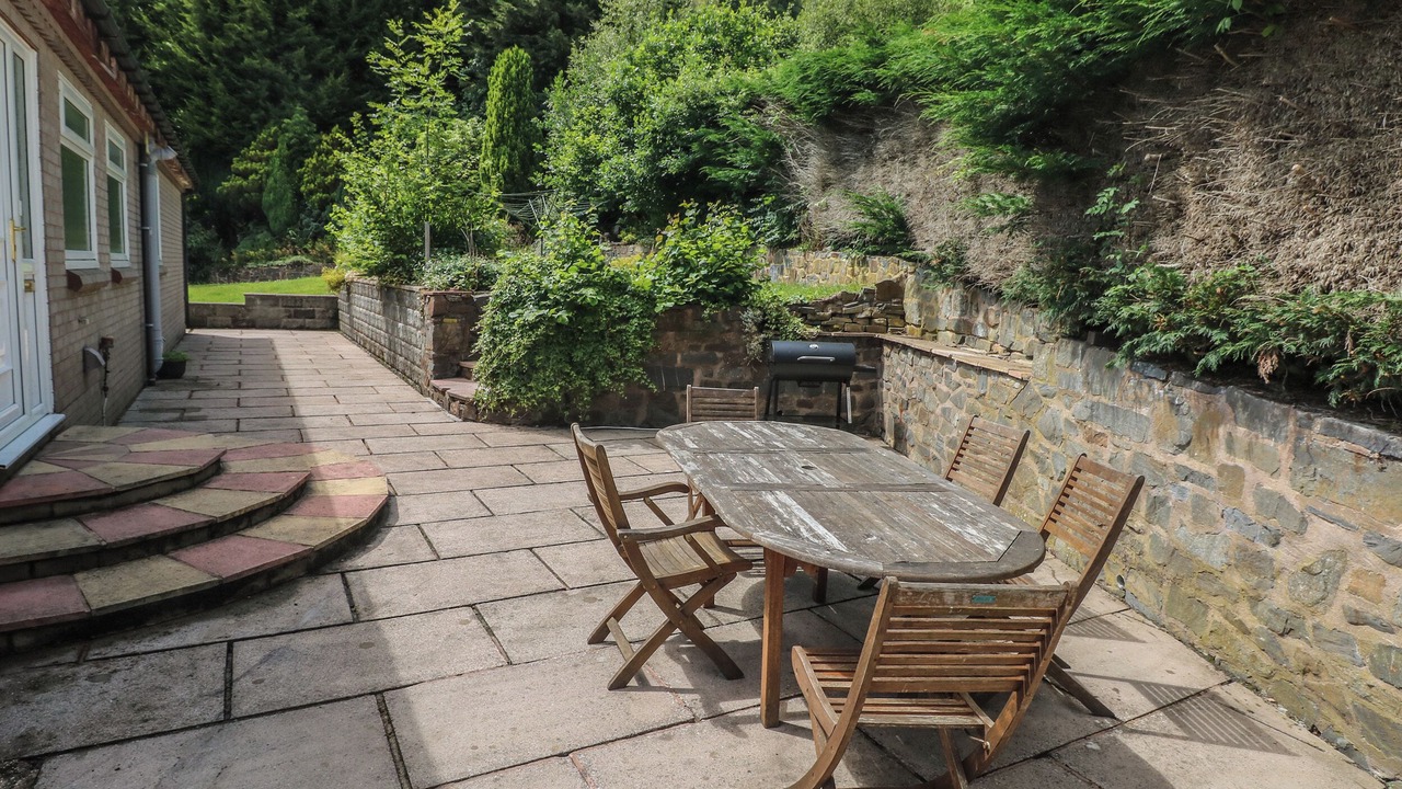 Photo of Outdoor in Tirabad