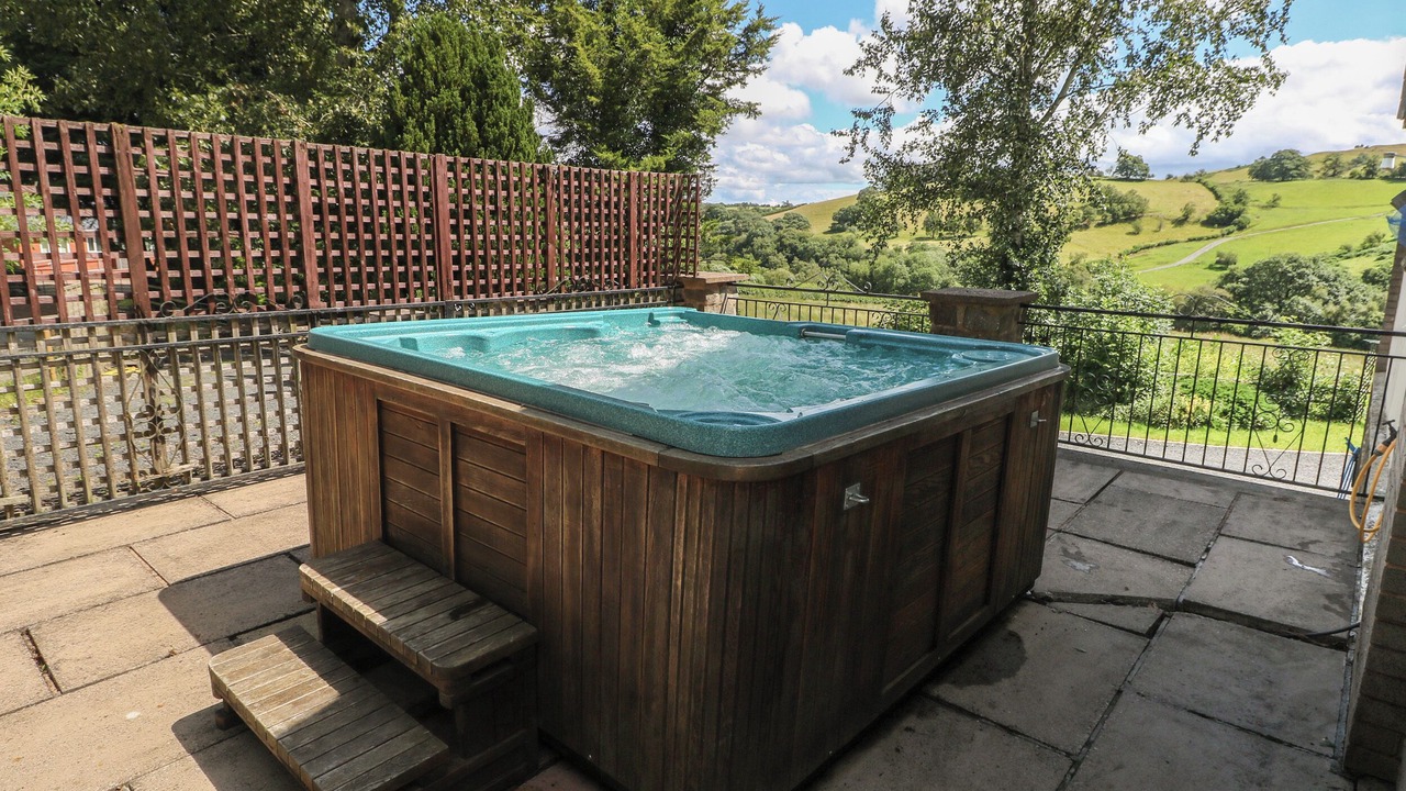 Photo of Outdoor in Tirabad