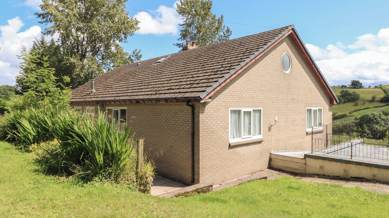 Photo of Outdoor in Tirabad