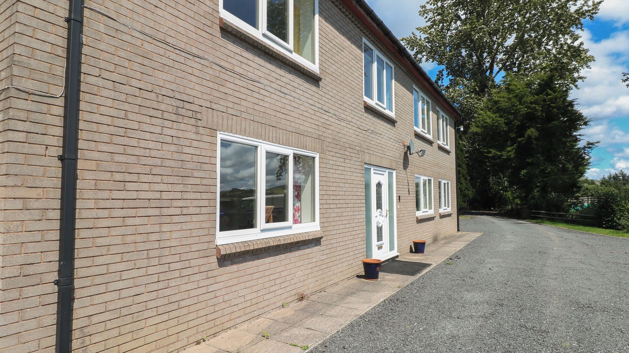 Photo of Outdoor in Tirabad