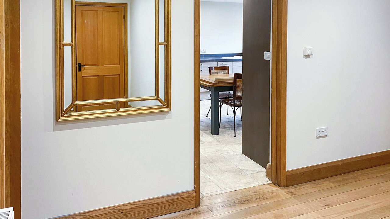 Photo of Others in Ringland