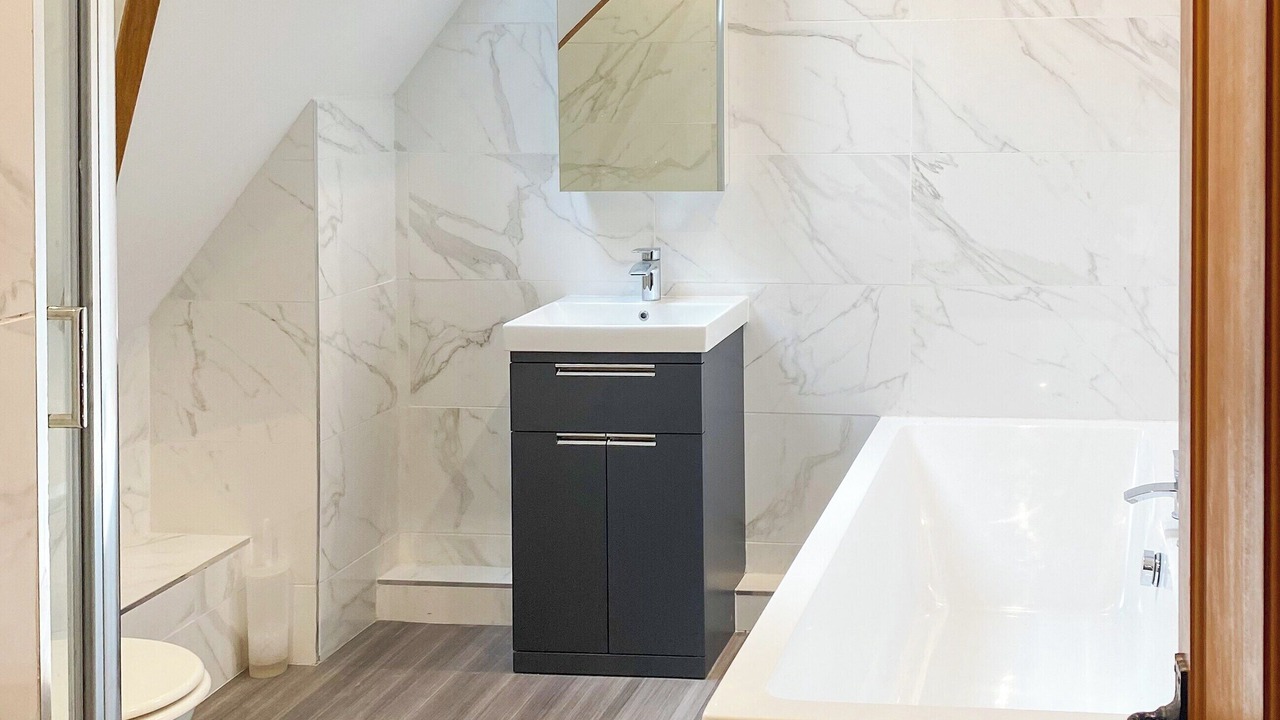 Photo of Others in Ringland