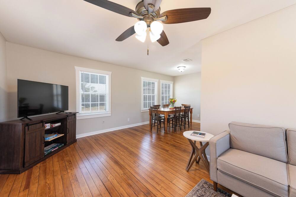 Photo of Livingroom in Luling