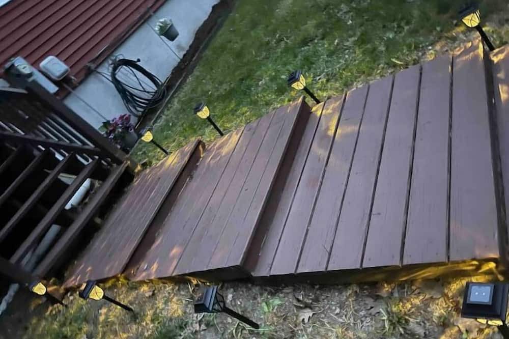 Photo of Outdoor in Theresa