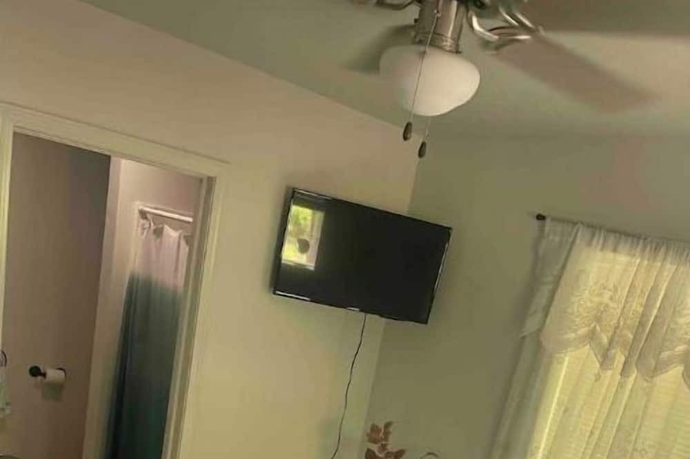 Photo of Bedroom in Theresa