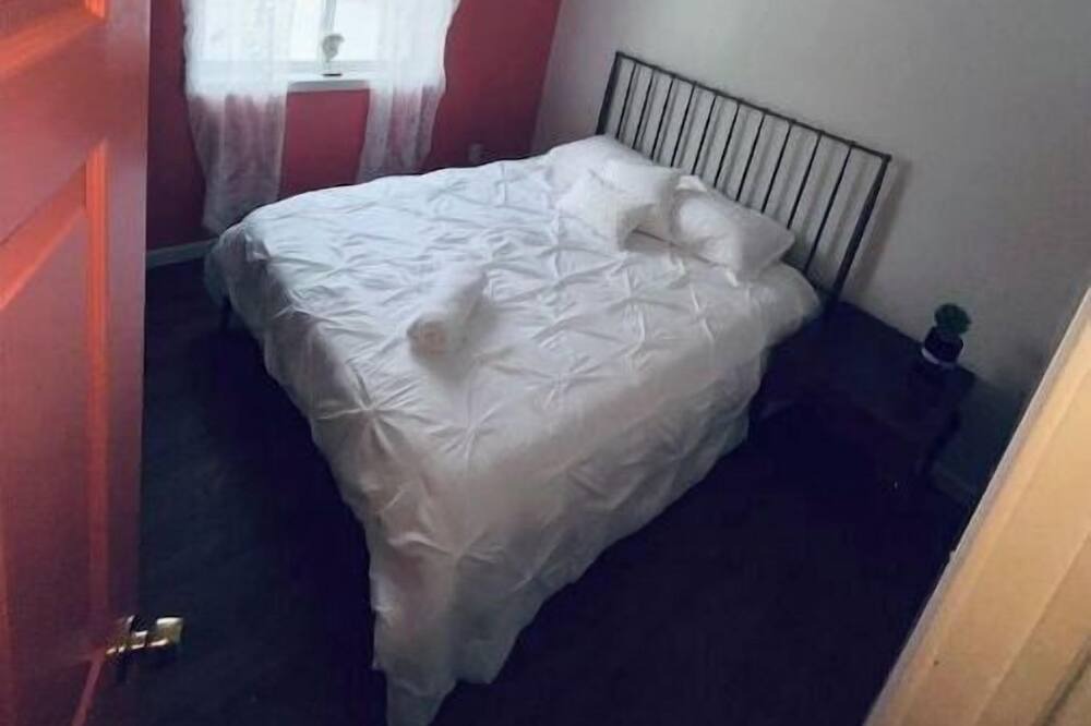Photo of Bedroom in Theresa
