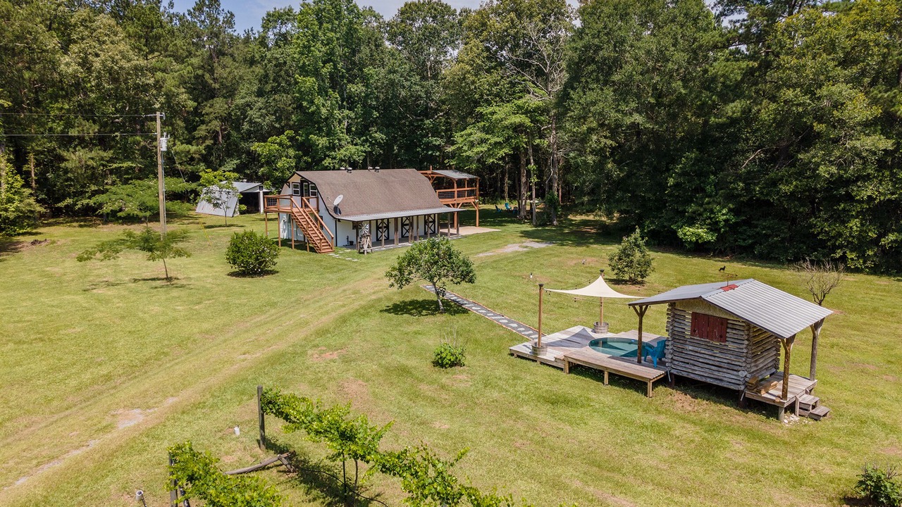 Photo of Outdoor in Fred