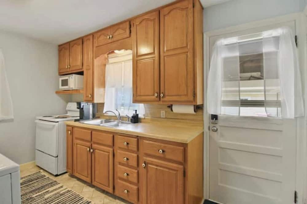 Photo of Kitchen in Parsons