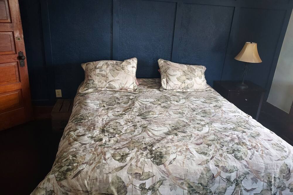 Photo of Bedroom in Syracuse