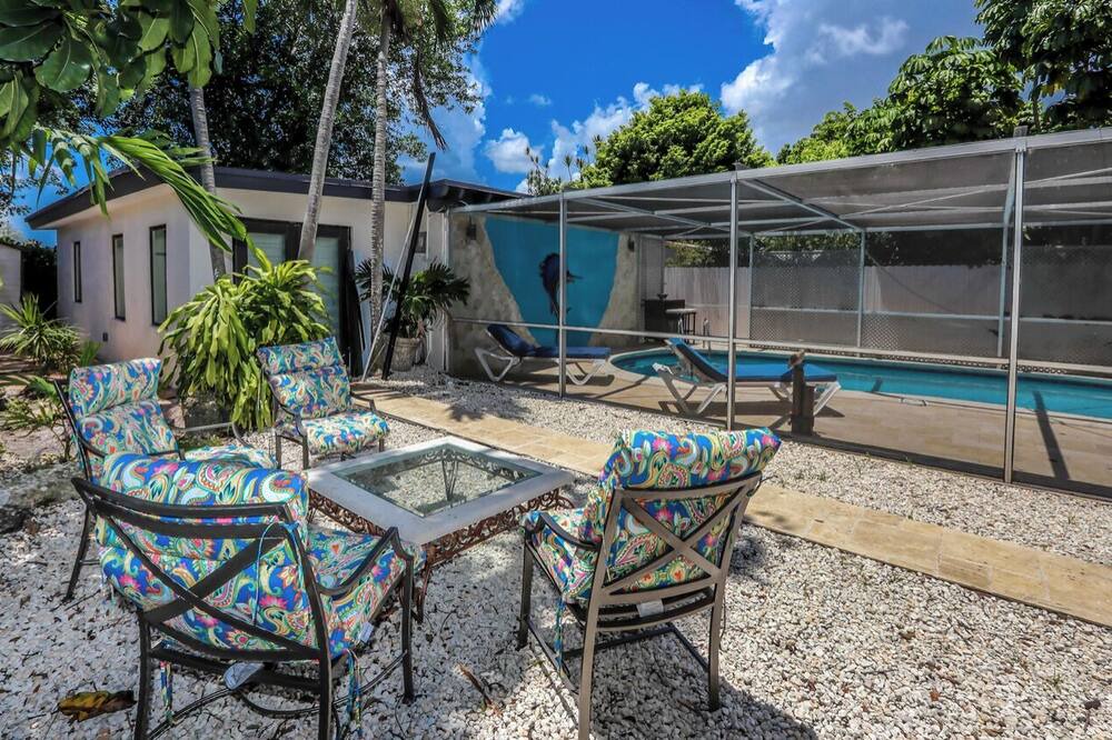 Photo of Outdoor in Coral Terrace