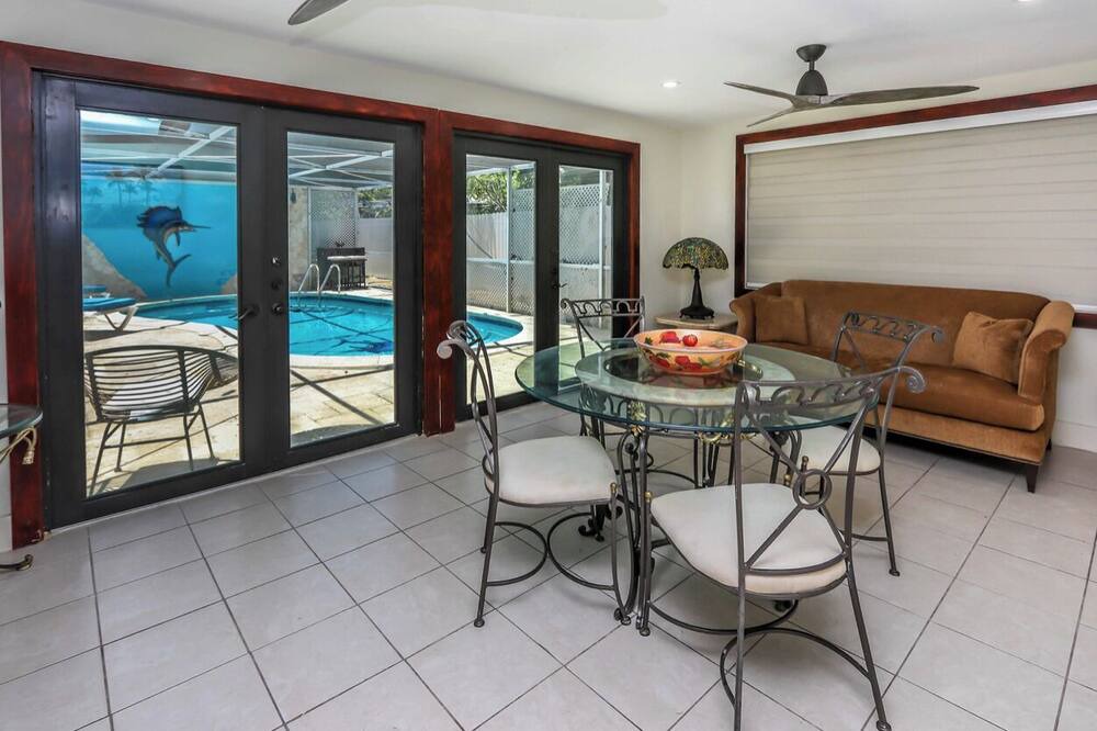 Photo of Others in Coral Terrace