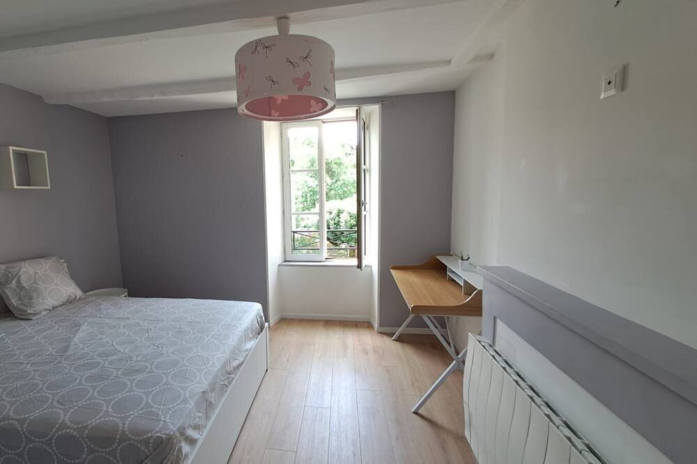 Photo of Bedroom in Vivonne