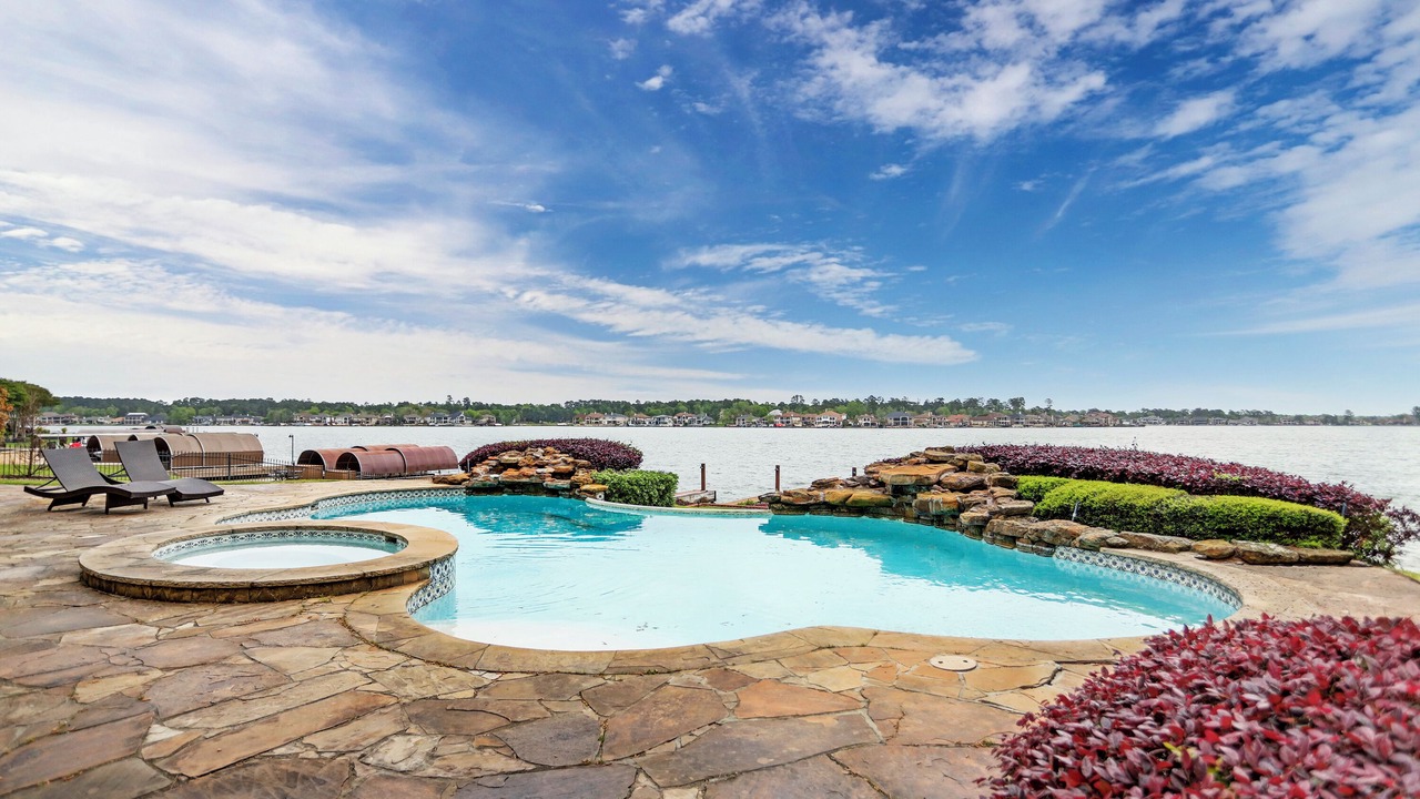 Photo of Outdoor in Montgomery