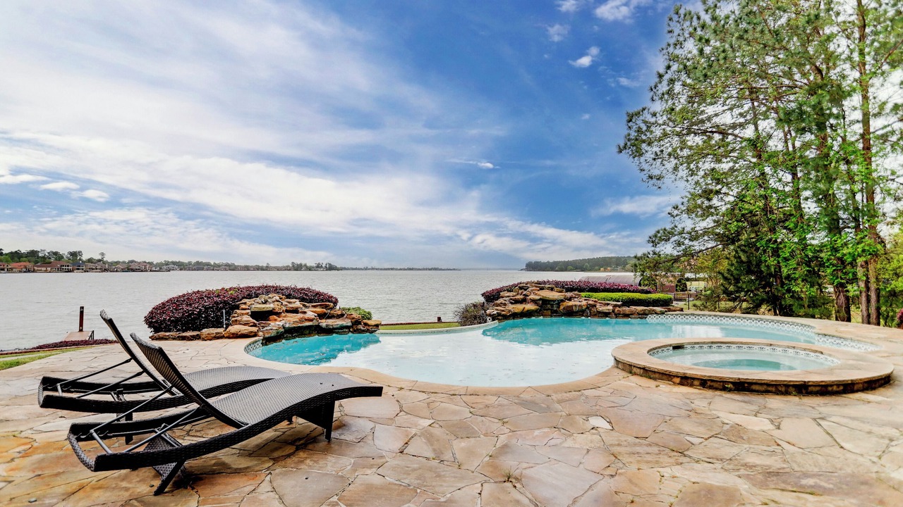 Photo of Outdoor in Montgomery